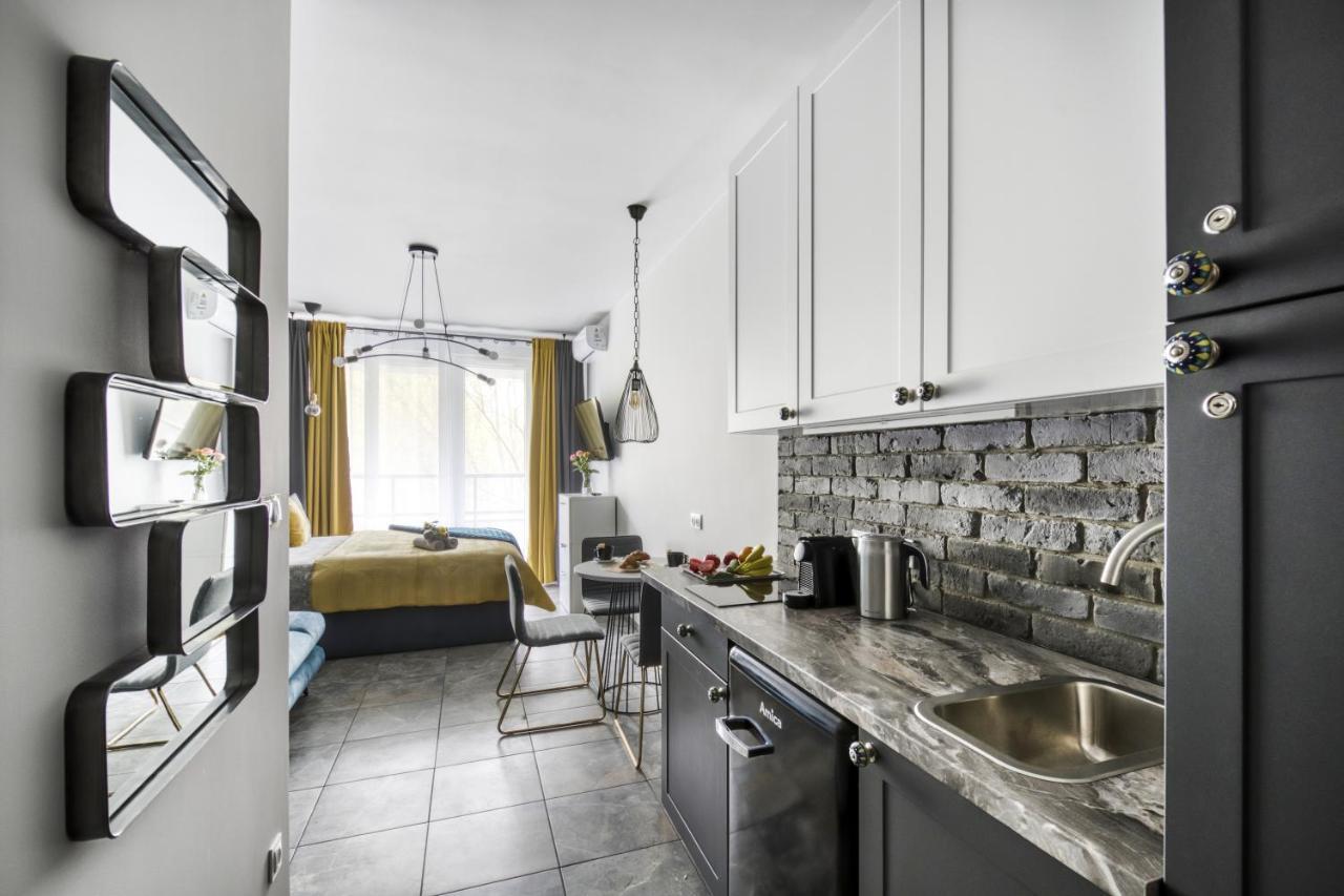 ורשה Stylowe Studio Krzemieniecka, Metro Slodowiec, Free Parking By Cosmo Spirit מראה חיצוני תמונה